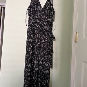 Kaileigh Black and White Leaf Print Maxi Dress